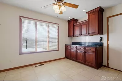 1040 Carson Lane, Springfield, OH 45503 - Photo 17