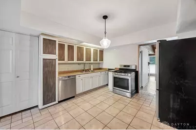 1833 Leona Drive, Cincinnati, OH 45238 - Photo 11