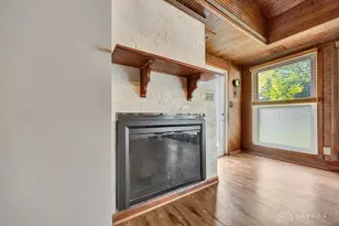 1833 Leona Dr, Cincinnati, OH 45238 - Photo 15