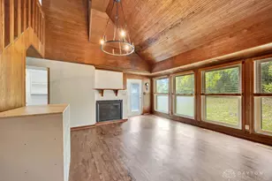 1833 Leona Dr, Cincinnati, OH 45238 - Photo 7