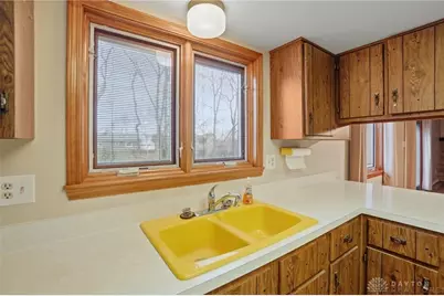 2126 Mohave Drive, Beavercreek, OH 45431 - Photo 15