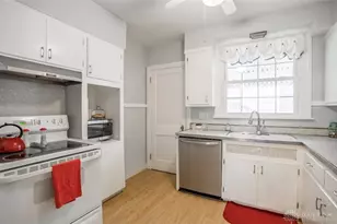 1821 S Smithville Rd, Dayton, OH 45420 - Photo 9