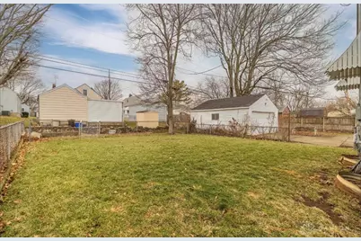 1821 S Smithville Road, Dayton, OH 45420 - Photo 19