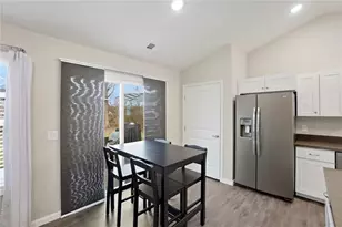 215 Riesling Dr, Englewood, OH 45322 - Photo 11