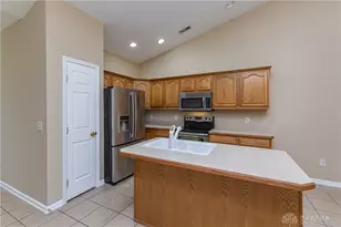 1426 Paul Revere Way, Troy, OH 45373 - Photo 5