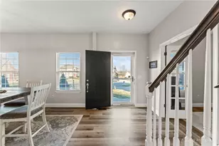 2331 Wedgewood Dr, Beavercreek, OH 45434 - Photo 11