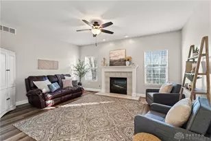 2331 Wedgewood Dr, Beavercreek, OH 45434 - Photo 23