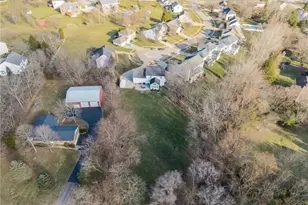 2331 Wedgewood Dr, Beavercreek, OH 45434 - Photo 5