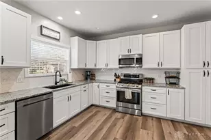 2331 Wedgewood Dr, Beavercreek, OH 45434 - Photo 19