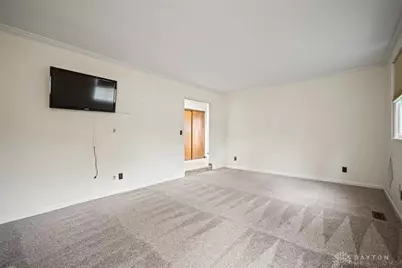 391 Roselake Drive, Dayton, OH 45458 - Photo 9