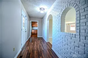 2765 E Tara Trail, Beavercreek, OH 45434 - Photo 5