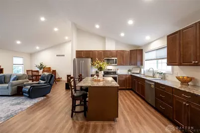 1475 Runnymeade Way, Beavercreek Twp, OH 45385 - Photo 3