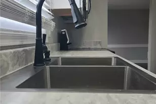 5550 Olive Tree Dr, Dayton, OH 45426 - Photo 15