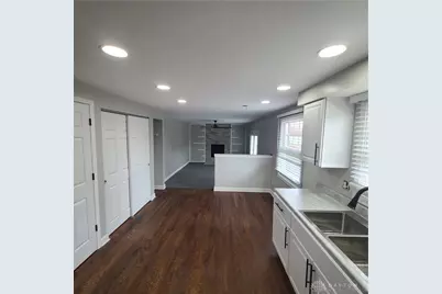 5550 Olive Tree Drive, Dayton, OH 45426 - Photo 13