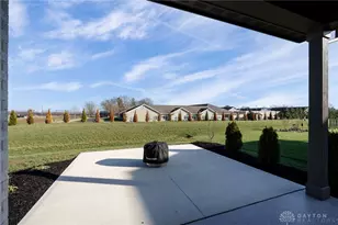 822 Pebble Pl, Tipp City, OH 45371 - Photo 37