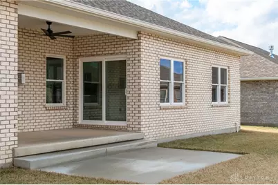 755 W Bentley Circle, Troy, OH 45373 - Photo 9