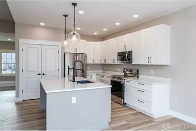 755 W Bentley Circle, Troy, OH 45373 - Photo 27