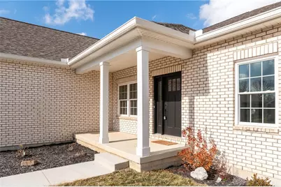 755 W Bentley Circle, Troy, OH 45373 - Photo 5