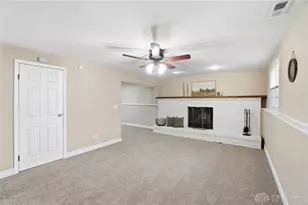 5540 Signet Dr, Huber Heights, OH 45424 - Photo 33