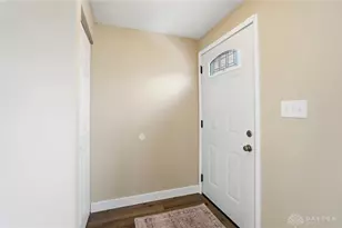 5540 Signet Dr, Huber Heights, OH 45424 - Photo 5