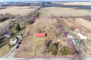 1226 E Jackson Rd, Springfield, OH 45502 - Photo 1