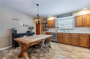 1860 Bledsoe Dr, Bellbrook, OH 45305 - Photo 9