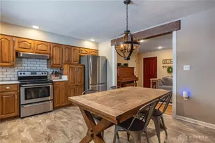 1860 Bledsoe Dr, Bellbrook, OH 45305 - Photo 11