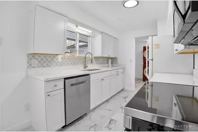 5455 Flotron Drive, Dayton, OH 45424 - Photo 9