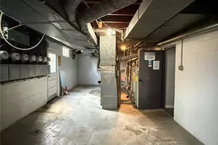 613 Gainsborough Rd, Dayton, OH 45419 - Photo 17