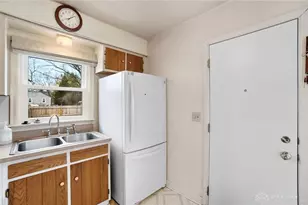 1769 Shady Ln, Beavercreek, OH 45432 - Photo 17