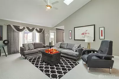 735 Chaucer Lane, Tipp City, OH 45371 - Photo 7