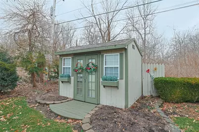 735 Chaucer Lane, Tipp City, OH 45371 - Photo 33