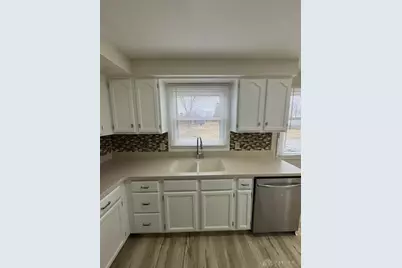 4303 Walbridge Trail, Beavercreek, OH 45430 - Photo 7