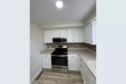 4303 Walbridge Trail, Beavercreek, OH 45430 - Photo 9