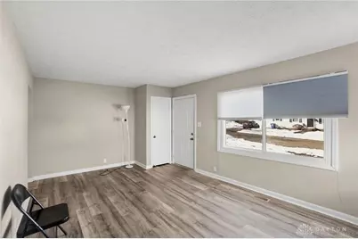 702 Allenwood Court, Dayton, OH 45420 - Photo 5