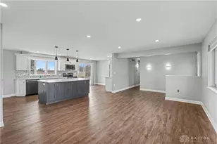 6105 Country Estates Dr, Tipp City, OH 45371 - Photo 11