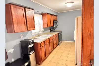 905 Old Springfield Road, Vandalia, OH 45377 - Photo 3