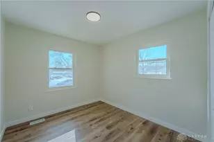 385 W Ross St, Troy, OH 45373 - Photo 17