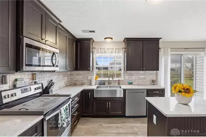 1489 Scenic River Drive, Dayton, OH 45415 - Photo 15