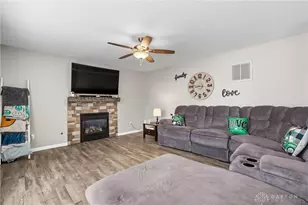 1489 Scenic River Dr, Clayton, OH 45415 - Photo 9