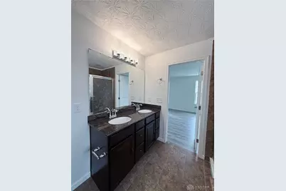 8127 Bushclover Drive, Tipp City, OH 45371 - Photo 35