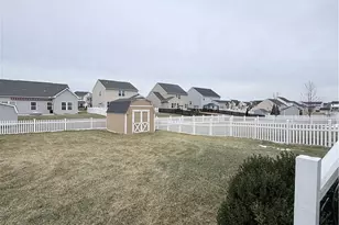 8127 Bushclover Dr, Tipp City, OH 45371 - Photo 73