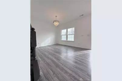 8127 Bushclover Drive, Tipp City, OH 45371 - Photo 7