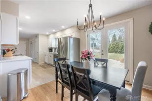 2616 N Emerald Dr, Beavercreek, OH 45431 - Photo 5