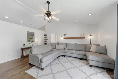 922 E High Street, Eaton, OH 45320 - Photo 11