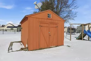 922 E High St, Eaton, OH 45320 - Photo 39