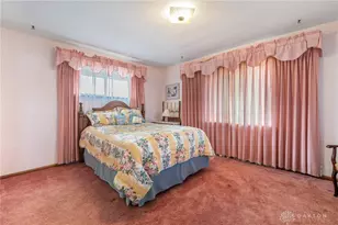 4816 Far Hills Ave, Kettering, OH 45429 - Photo 17