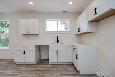 4253 Pleasant View Avenue, Dayton, OH 45420 - Photo 13