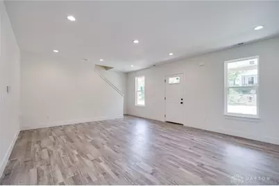 4253 Pleasant View Avenue, Dayton, OH 45420 - Photo 7