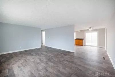 104 Martha Avenue, Dayton, OH 45458 - Photo 7